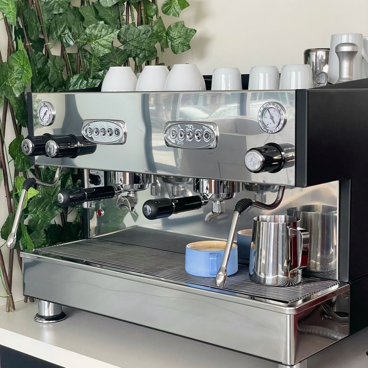 BRAWİ Espresso Kahve Makineleri: Baristaların Güvenilir İş Ortağı